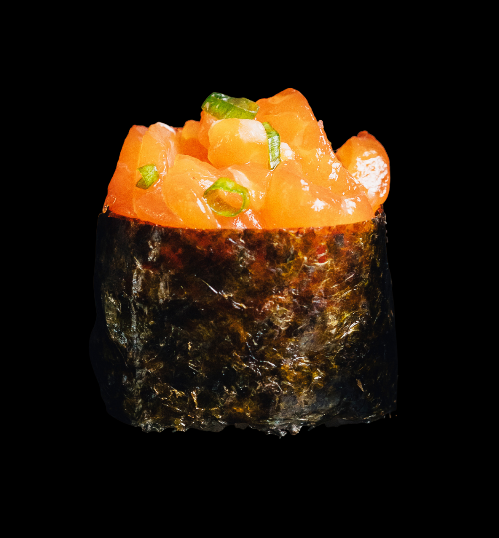 Гункан тартар лосось